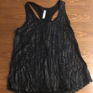 Fabletics black women’s tank